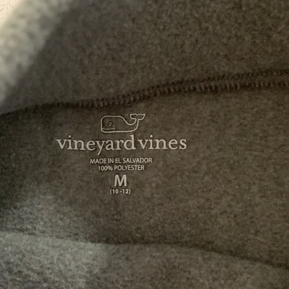 Vineyard Vines pullover fleece sweatshirt (size M/10-12) - Picture 2 of 6